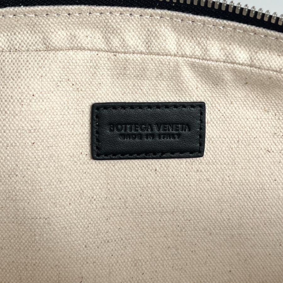 보테가베네타 클러치8.jpg