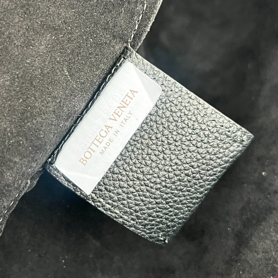 보테가베네타 라지캄파나9.jpg