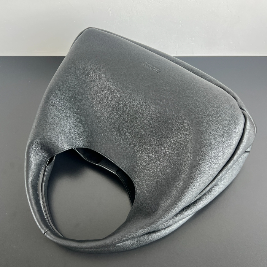 보테가베네타 라지캄파나4.jpg