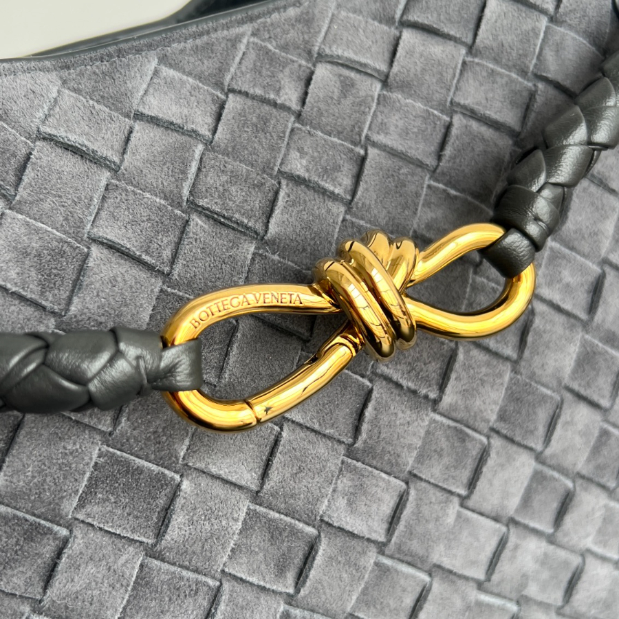 보테가베네타 안디아모미디엄토트백7.jpg