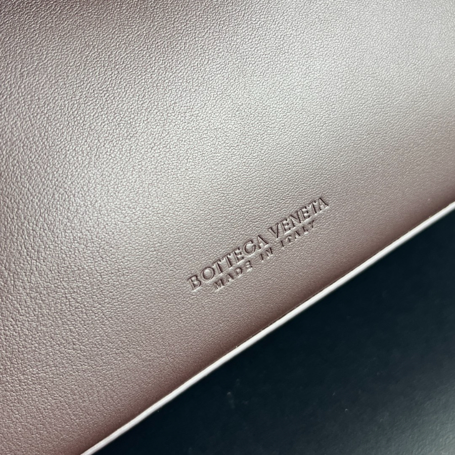 보테가베네타 차오차오백스몰9.jpg