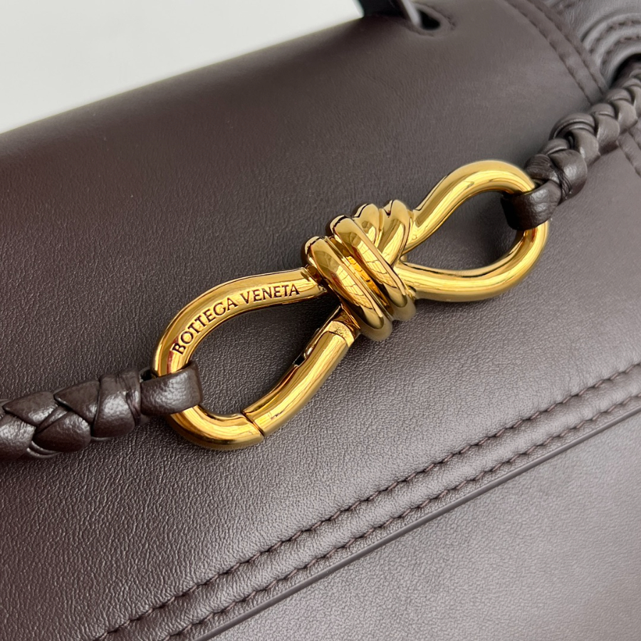 보테가베네타 차오차오백스몰8.jpg