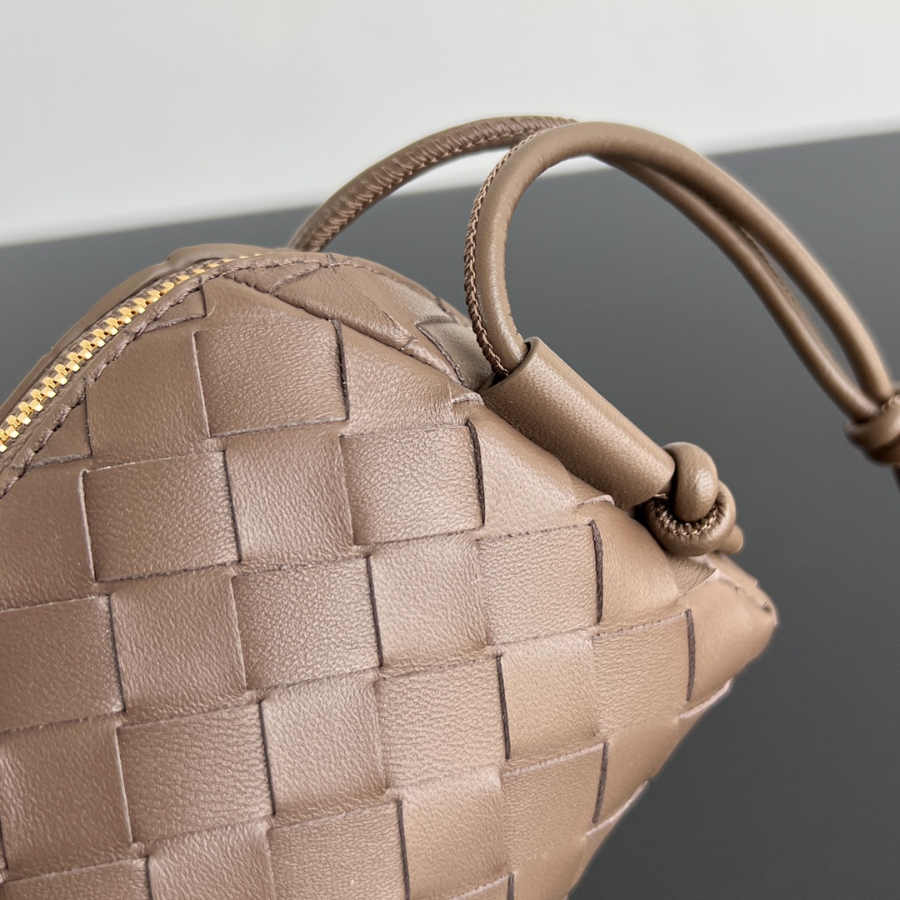 보테가베네타 콘서트파우치7.jpg