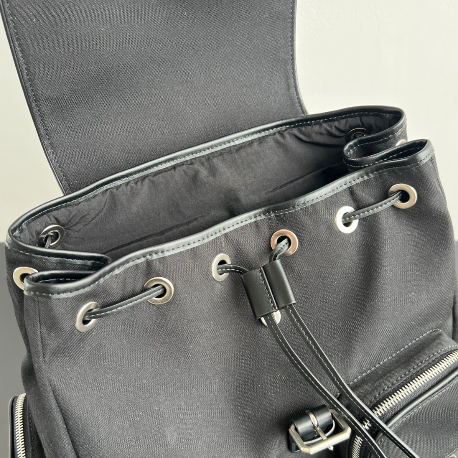 보테가베네타 크로스로드멀티포켓백팩07.jpg