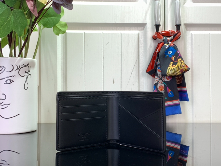 루이비통 멀티플 월릿 11.591.5cm M25945 블랙3.jpg