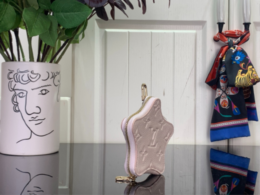 루이비통 별 동전 지갑 백 참 핑크 M26575 10.5210.5cm4.jpg