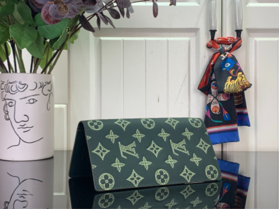 루이비통 브라짜 월릿 장지갑 흑녹색 M61697 1910cm6.jpg