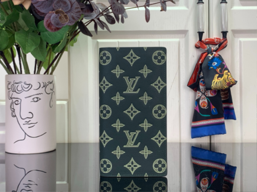 루이비통 브라짜 월릿 장지갑 흑녹색 M61697 1910cm1.jpg