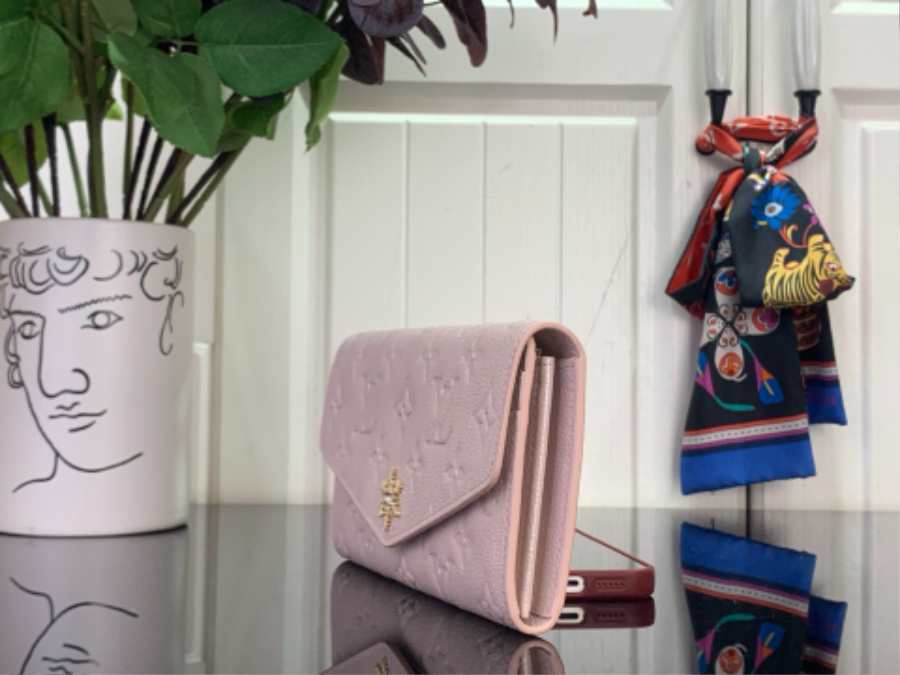 루이비통 사라 장지갑 M26521 1910.52cm 핑크4.jpg