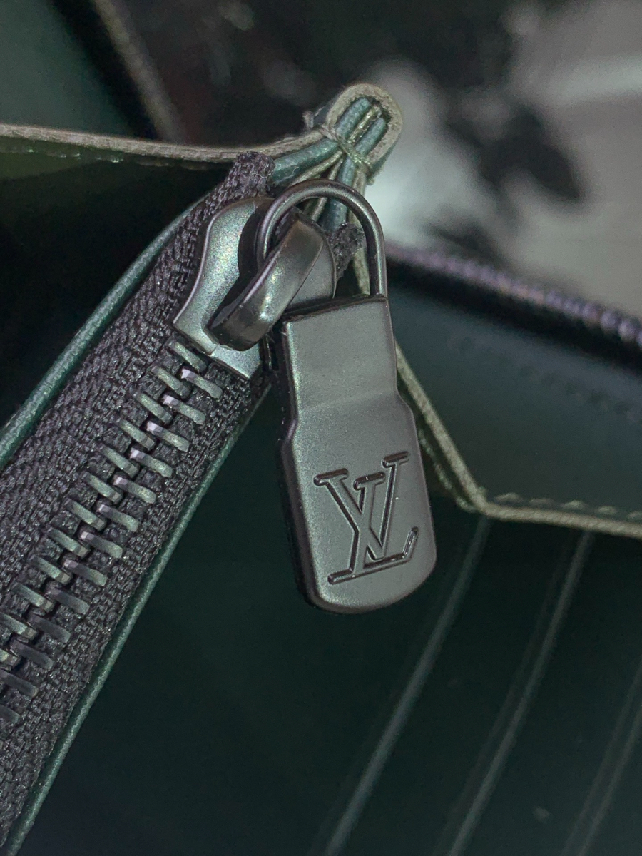 루이비통 지피 월릿 장지갑 흑녹색 M27178 21102.5cm8.jpg