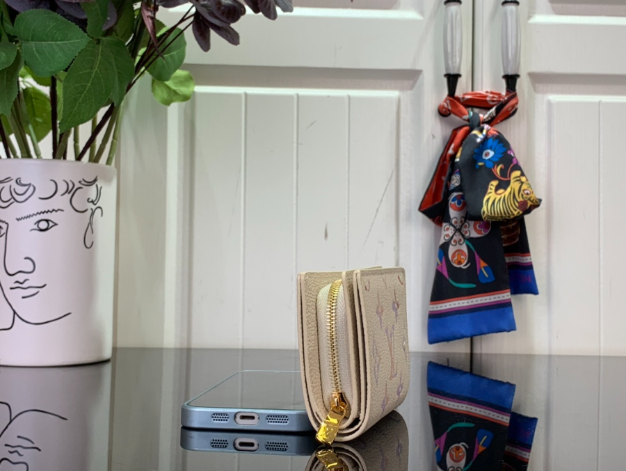 루이비통 클레아 월릿 M25595 118.53.5cm4.jpg