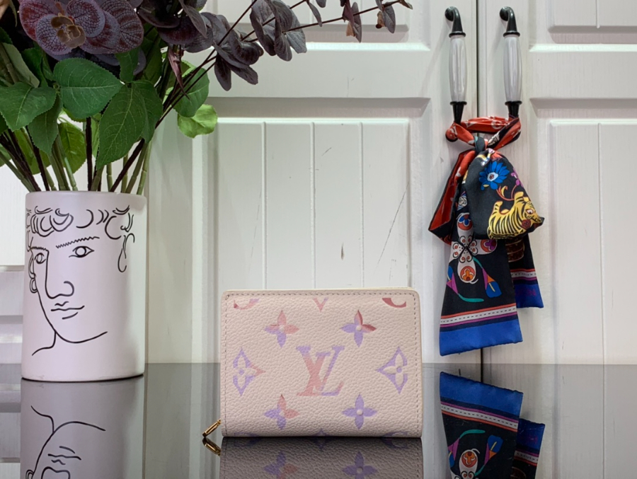 루이비통 클레아 월릿 M25595 118.53.5cm1.jpg