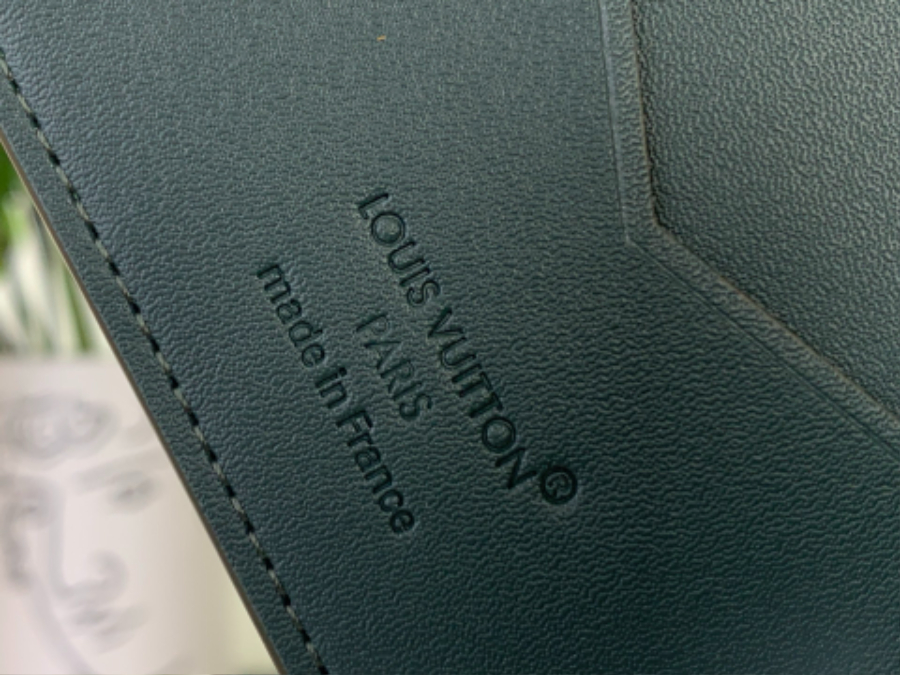 루이비통 패스포트 커버 여권지갑 흑녹색 M27147 10142.5cm9.jpg