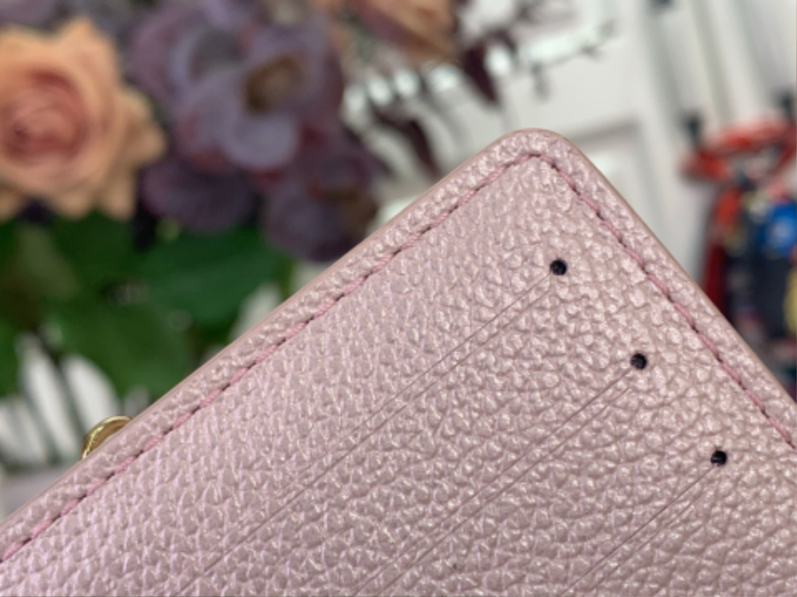 루이비통 포르투포유 클레어 스노우위펄 M27072 118.53.5cm 핑크8.jpg