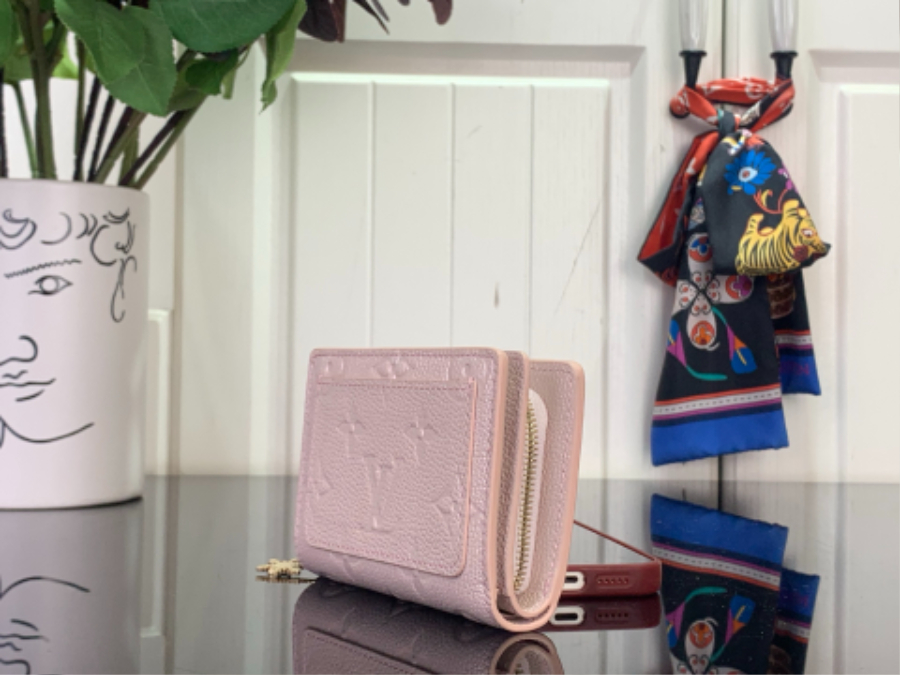 루이비통 포르투포유 클레어 스노우위펄 M27072 118.53.5cm 핑크4.jpg