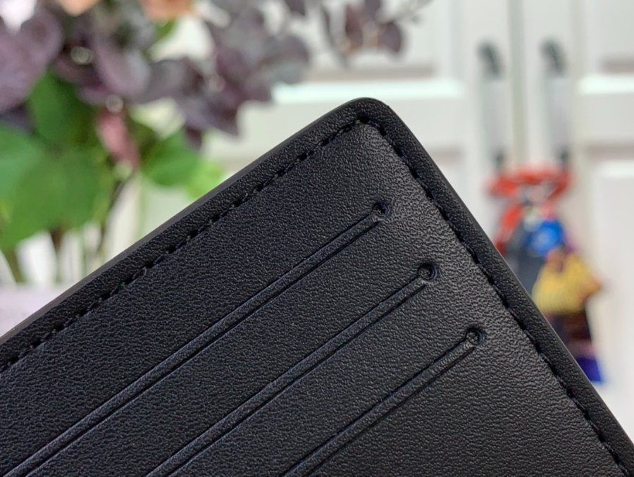 루이비통 포켓 오거나이저 8111cm M25951 블랙6.jpg