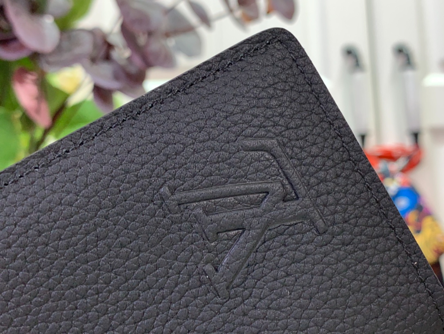 루이비통 포켓 오거나이저 8111cm M25951 블랙8.jpg