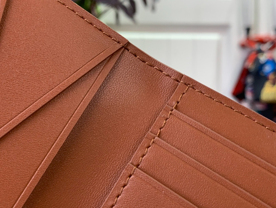 루이비통 포켓 오거나이저 카드지갑 M61696 M26080 17.511cm 레드7.jpg