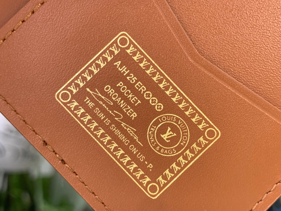 루이비통 포켓 오거나이저 카드지갑 M61696 M26080 17.511cm 블랙9.jpg