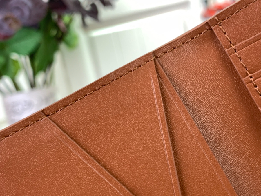 루이비통 포켓 오거나이저 카드지갑 M61696 M26080 17.511cm 옐로우7.jpg