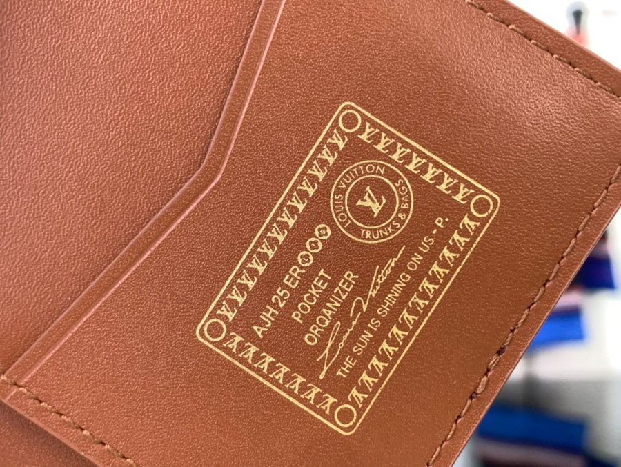 루이비통 포켓 오거나이저 카드지갑 M61696 M26080 17.511cm 초콜릿8.jpg