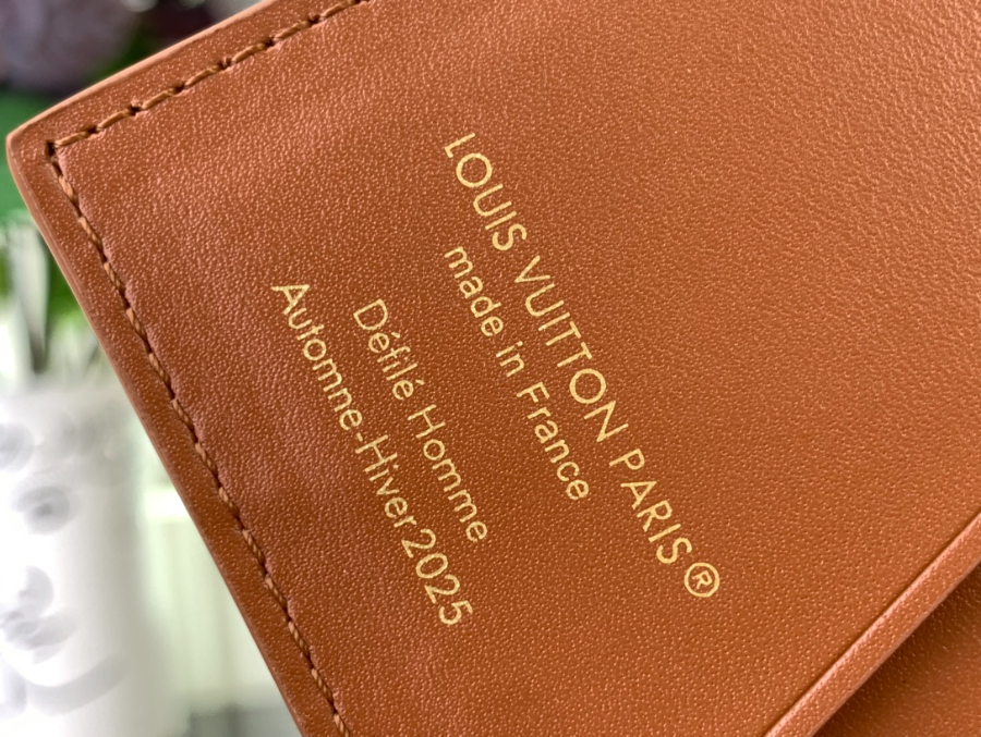 루이비통 포켓 오거나이저 카드지갑 M61696 M26080 17.511cm 핑크9.jpg