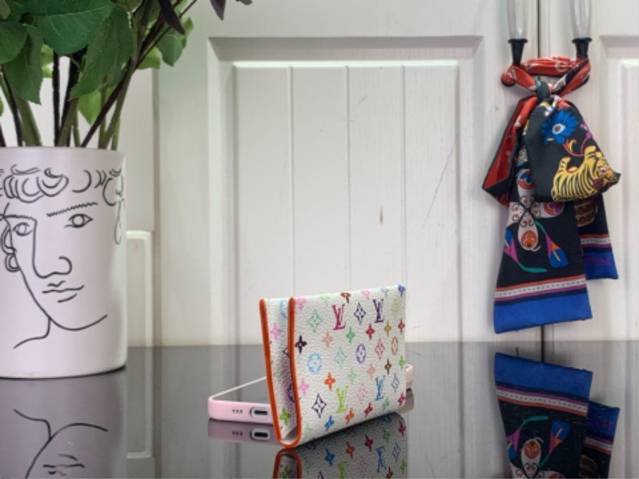 루이비통LV x TM 슬림 카드 홀더 화이트 M27495 10.67.31cm5.jpg