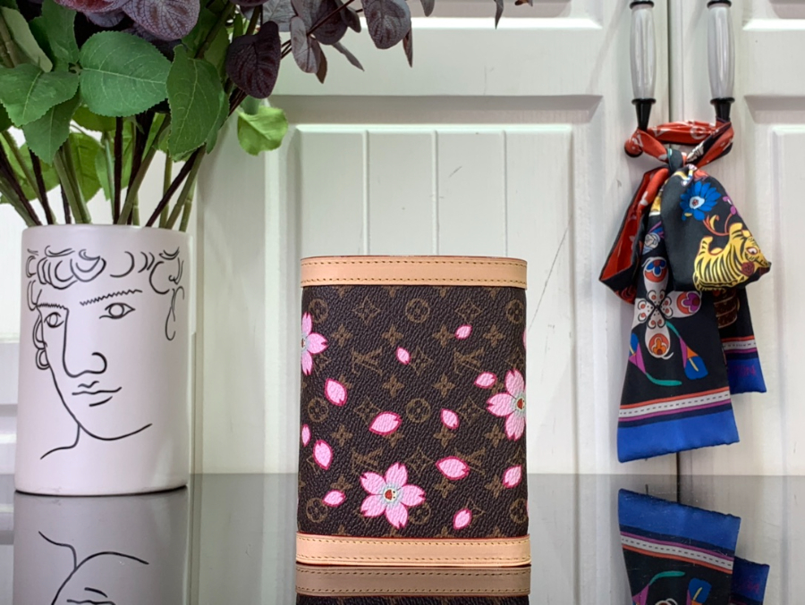 루이비통 LV x TM 빅토린 월릿 M13427 129.52.5cm3.jpg