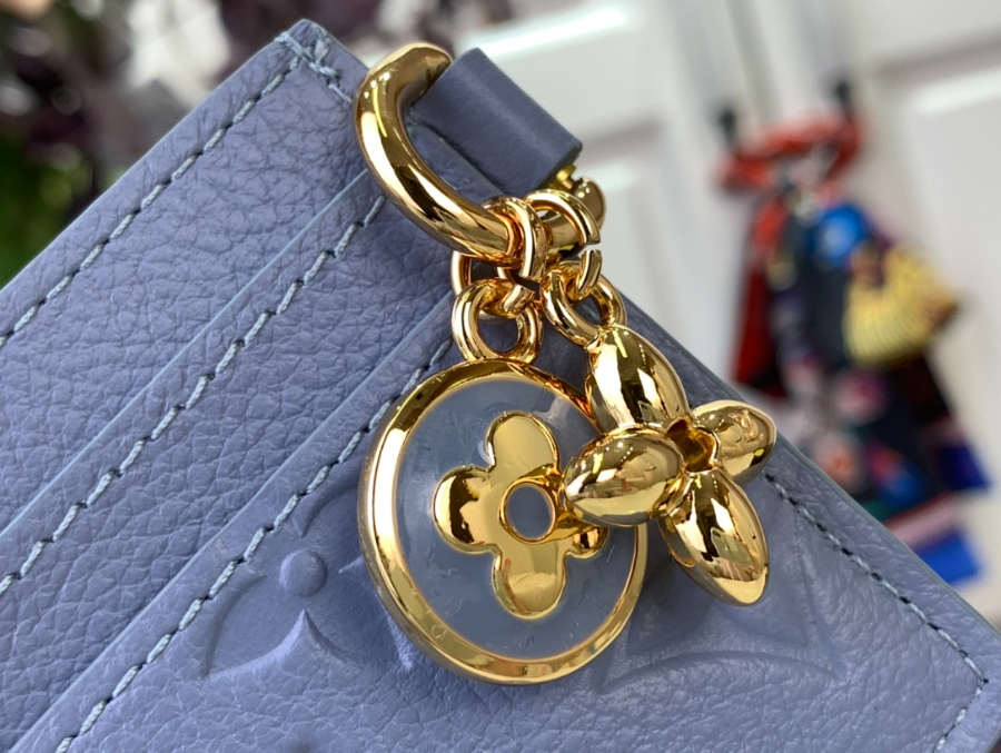 루이비통 LV 참 카드 홀더 M13649 7.30.310.2cm 블루8.jpg