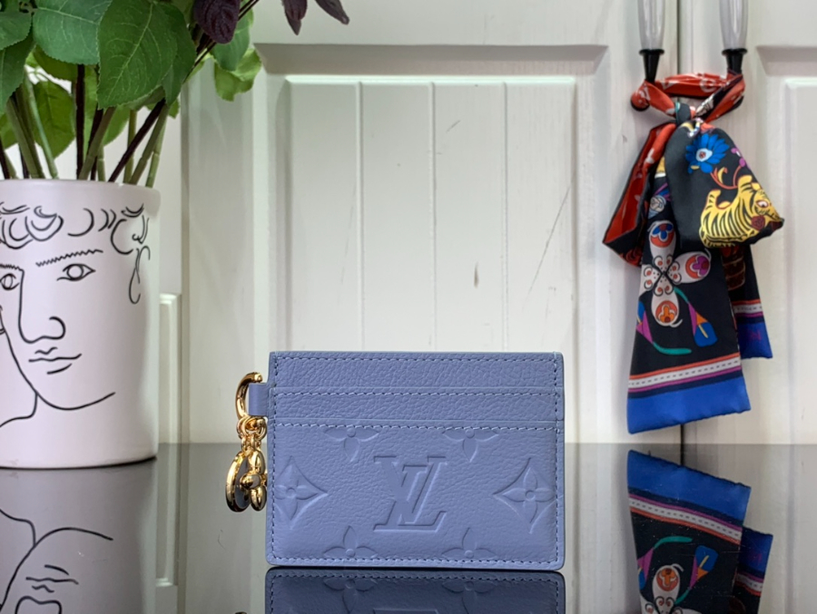 루이비통 LV 참 카드 홀더 M13649 7.30.310.2cm 블루1.jpg