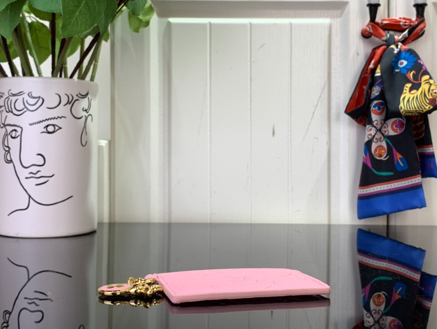 루이비통 LV 참 카드 홀더 M13649 7.30.310.2cm 핑크5.jpg