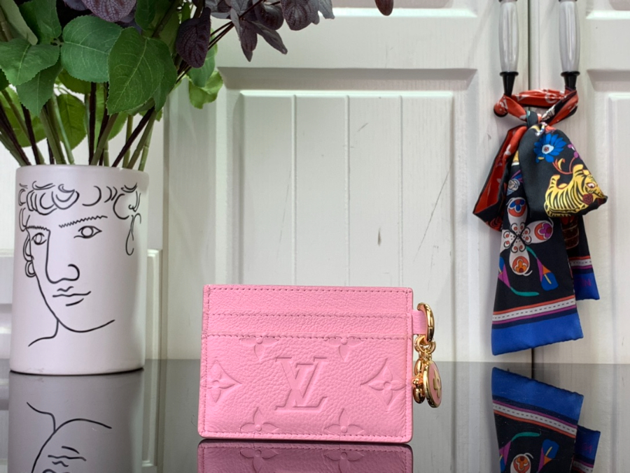 루이비통 LV 참 카드 홀더 M13649 7.30.310.2cm 핑크2.jpg