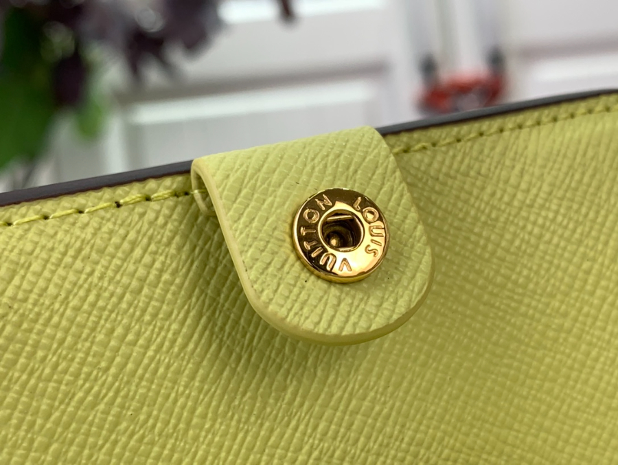 루이비통 LV 참 포켓 월릿 M14718 102.59cm 라이트 옐로우6.jpg