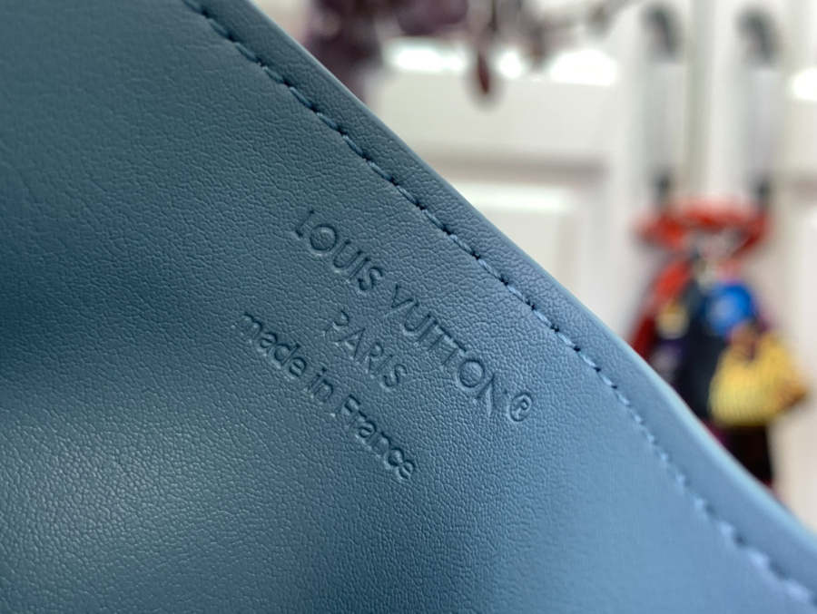 루이비통 더블 카드 홀더 스카이 블루 M14791 71.511cm9.jpg