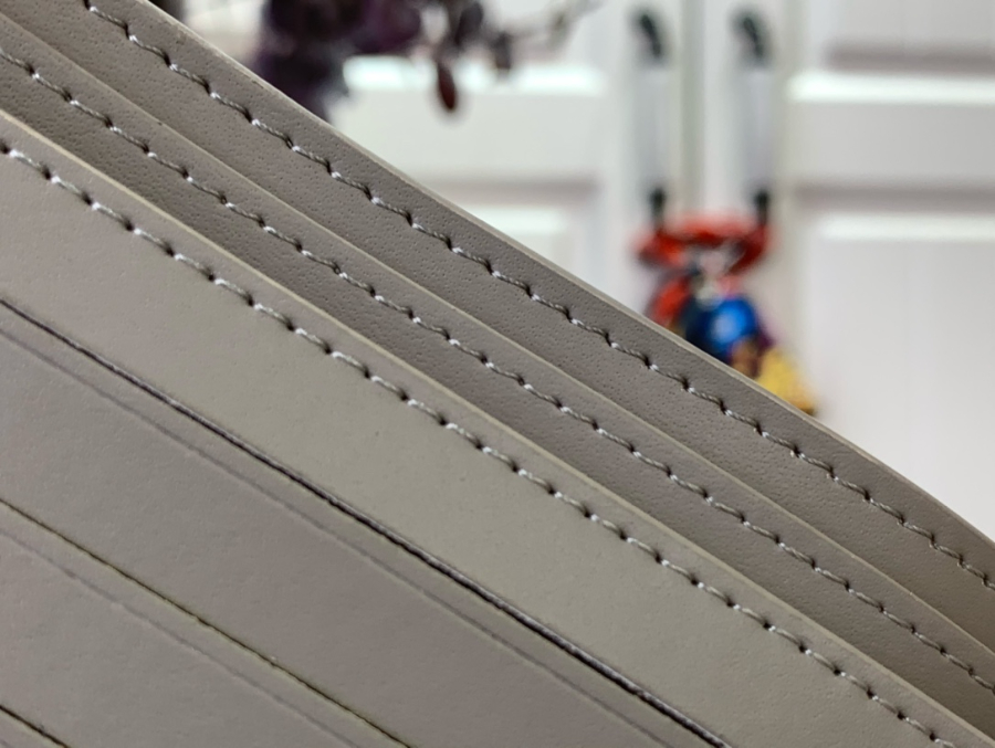 루이비통 멀티플 월릿 그레이 M14802 11.591.5cm8.jpg