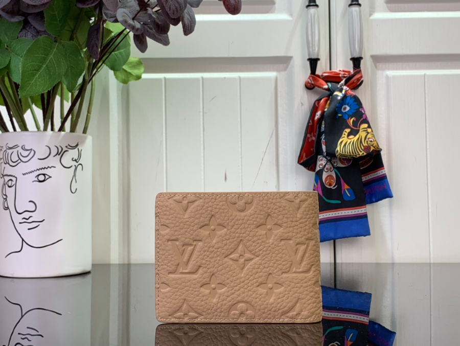 루이비통 멀티플 월릿 반지갑 M13890 11.591.5cm 다크 베이지2.jpg