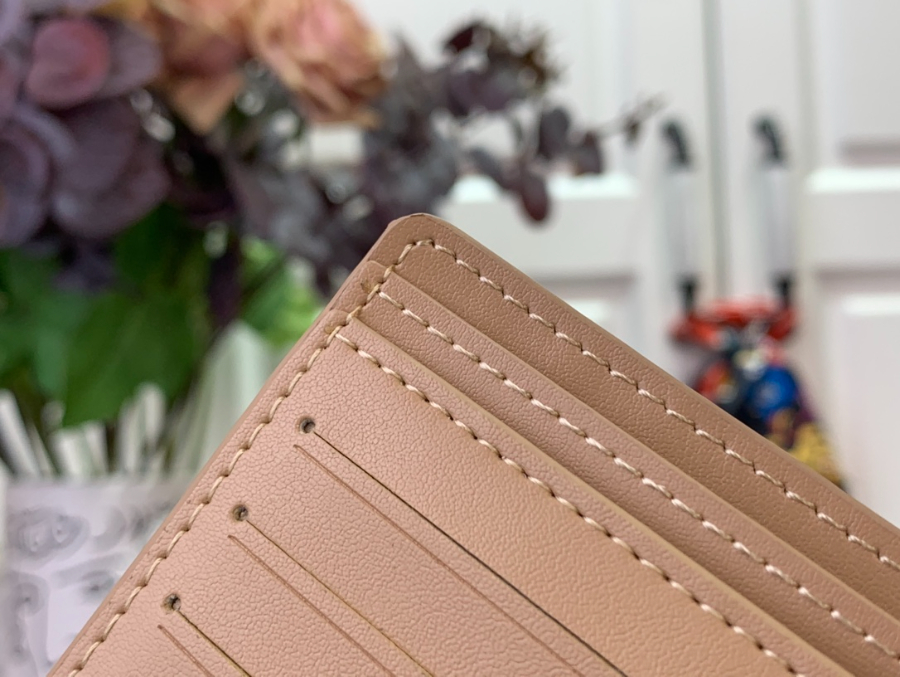 루이비통 멀티플 월릿 반지갑 M13890 11.591.5cm 다크 베이지1.jpg