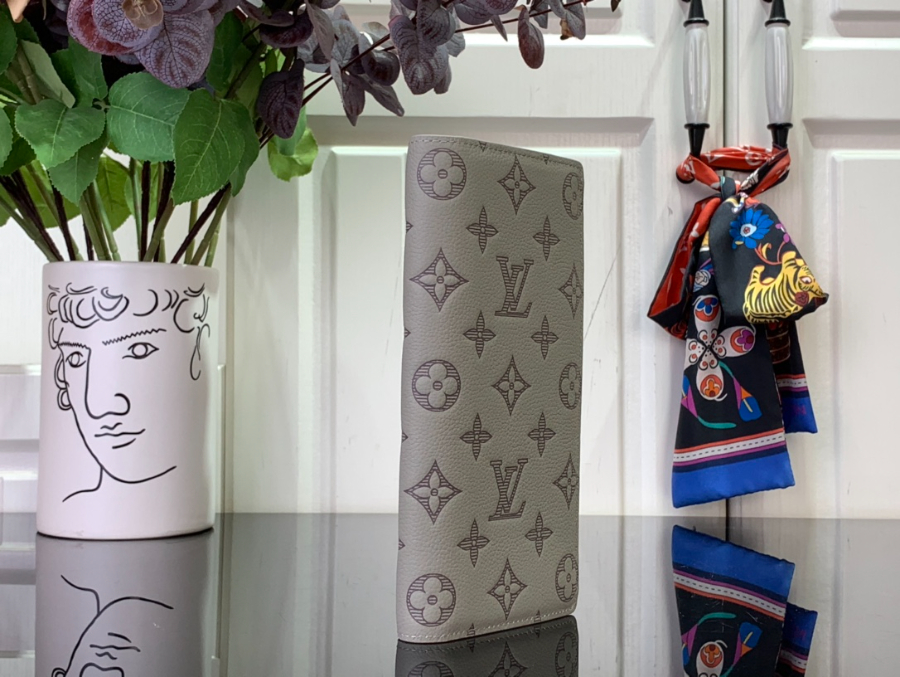 루이비통 브라짜 월릿 그레이 M14788 19210cm4.jpg