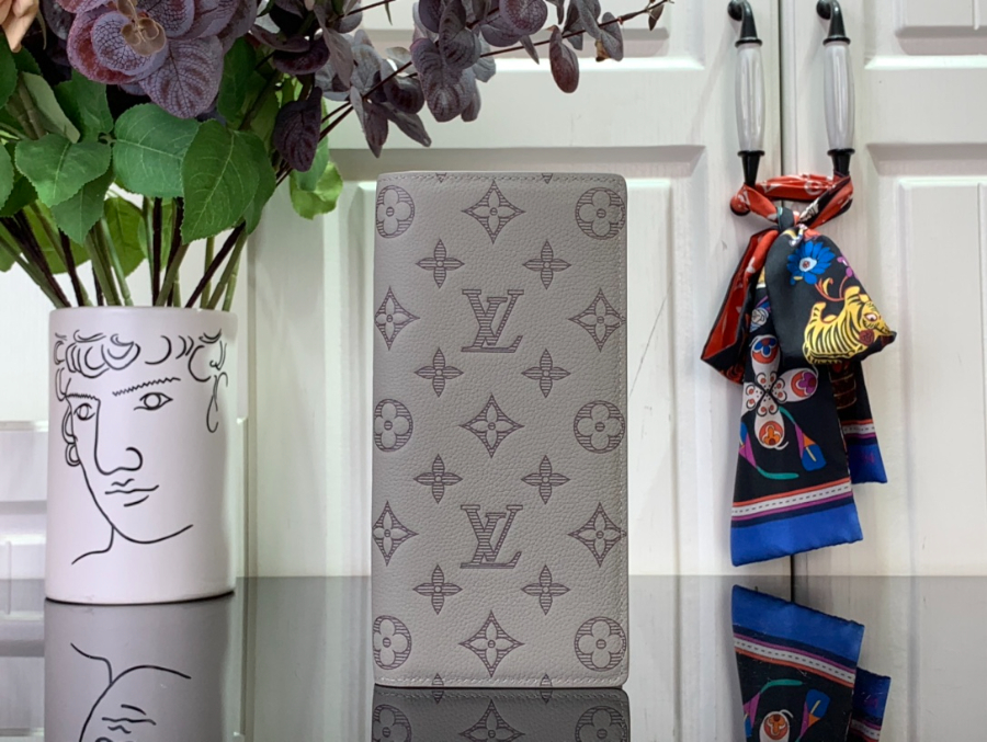 루이비통 브라짜 월릿 그레이 M14788 19210cm1.jpg