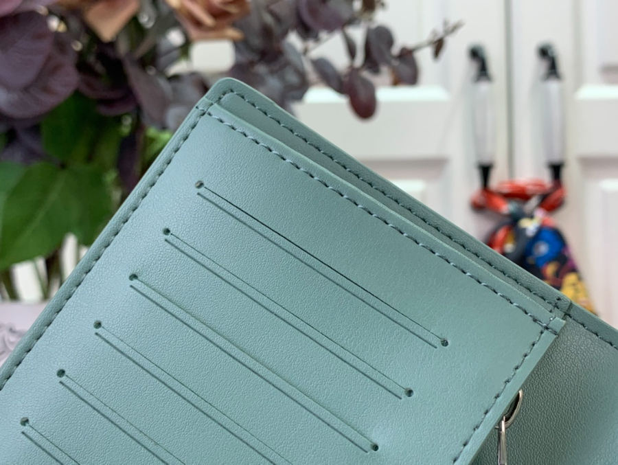 루이비통 브라짜 장지갑 M14251 10192cm 그린8.jpg