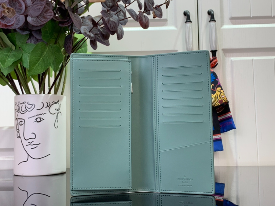 루이비통 브라짜 장지갑 M14251 10192cm 그린3.jpg