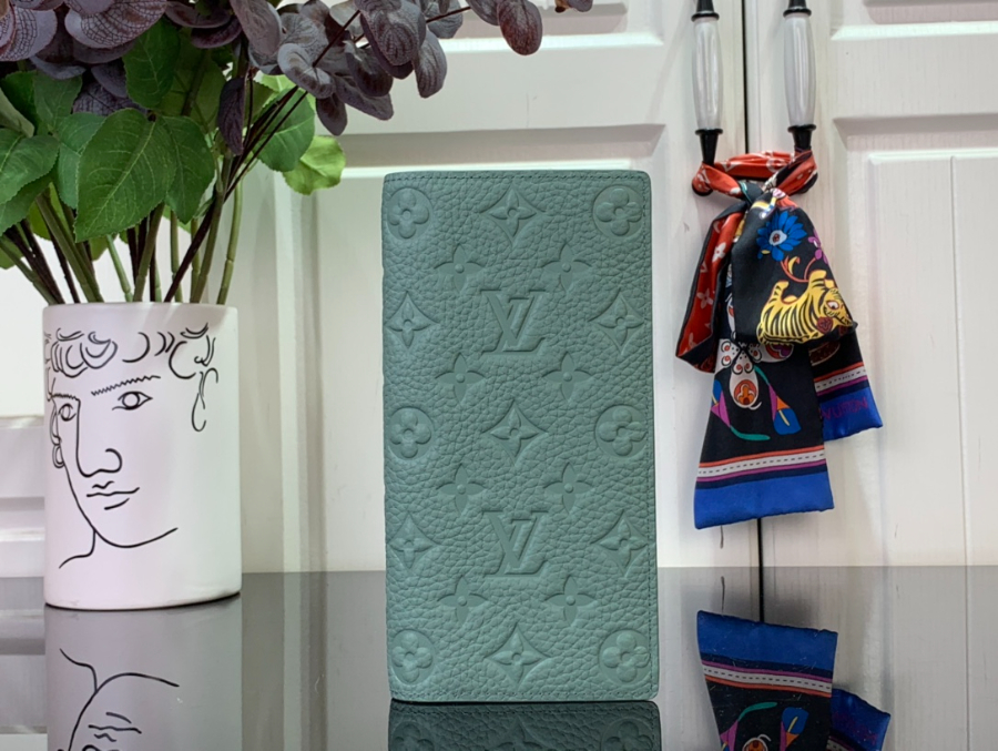 루이비통 브라짜 장지갑 M14251 10192cm 그린1.jpg