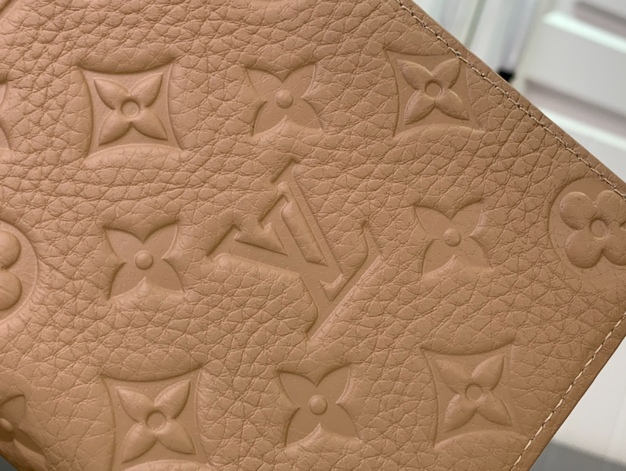 루이비통 브라짜 장지갑 M14251 10192cm 다크 베이지6.jpg