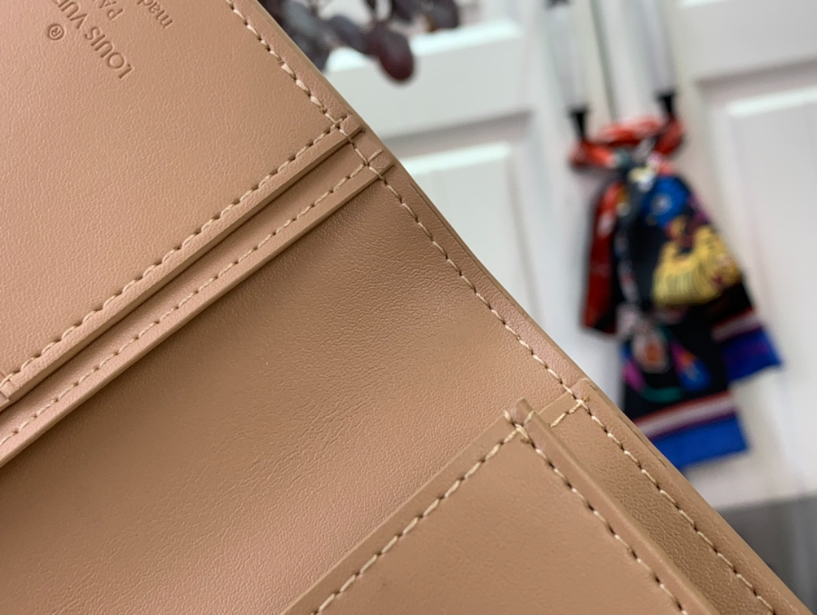 루이비통 브라짜 장지갑 M14251 10192cm 다크 베이지8.jpg