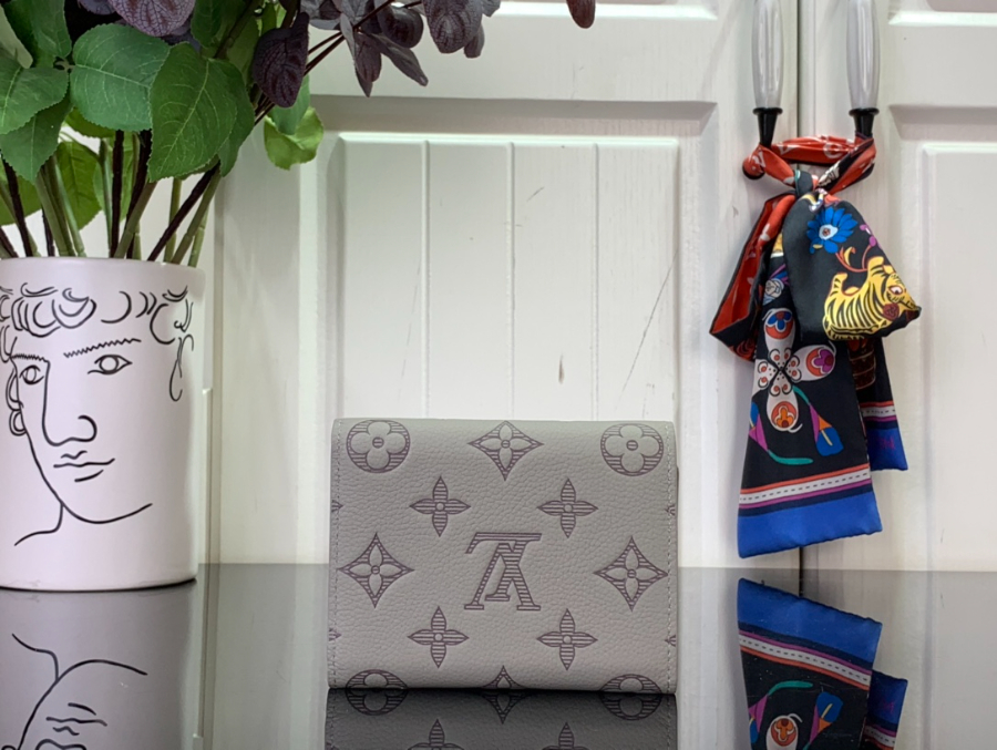 루이비통 빅토린 월릿 그레이 M14793 11.592.5cm2.jpg