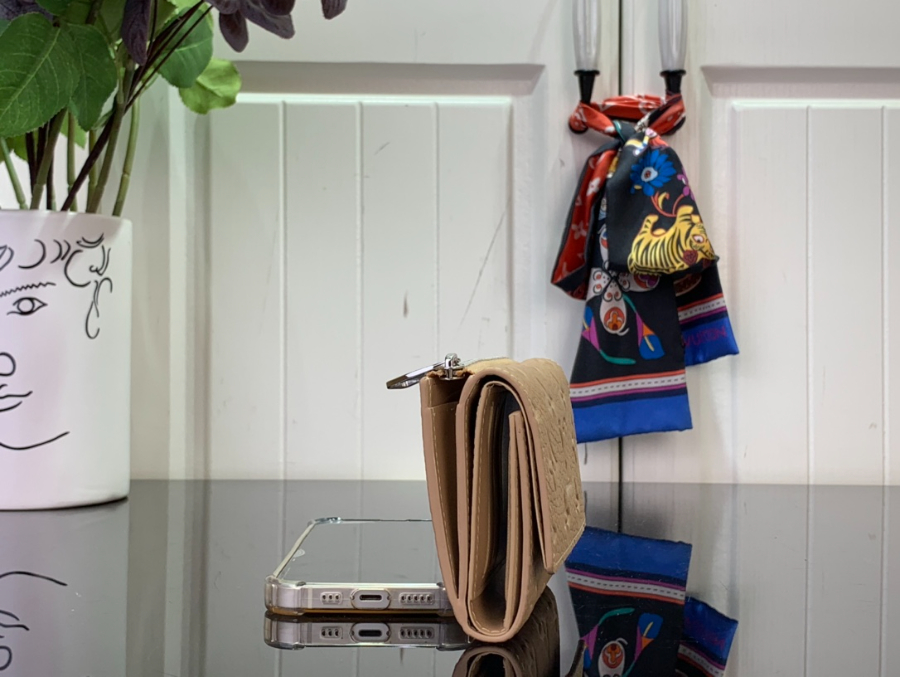 루이비통 슬렌더 파일럿 M14143 118.52cm 다크 베이지5.jpg