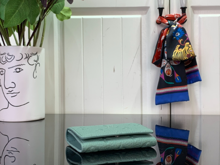 루이비통 엔벨로프 비즈니스 카드홀더 M13891 8110.5cm 그린5.jpg