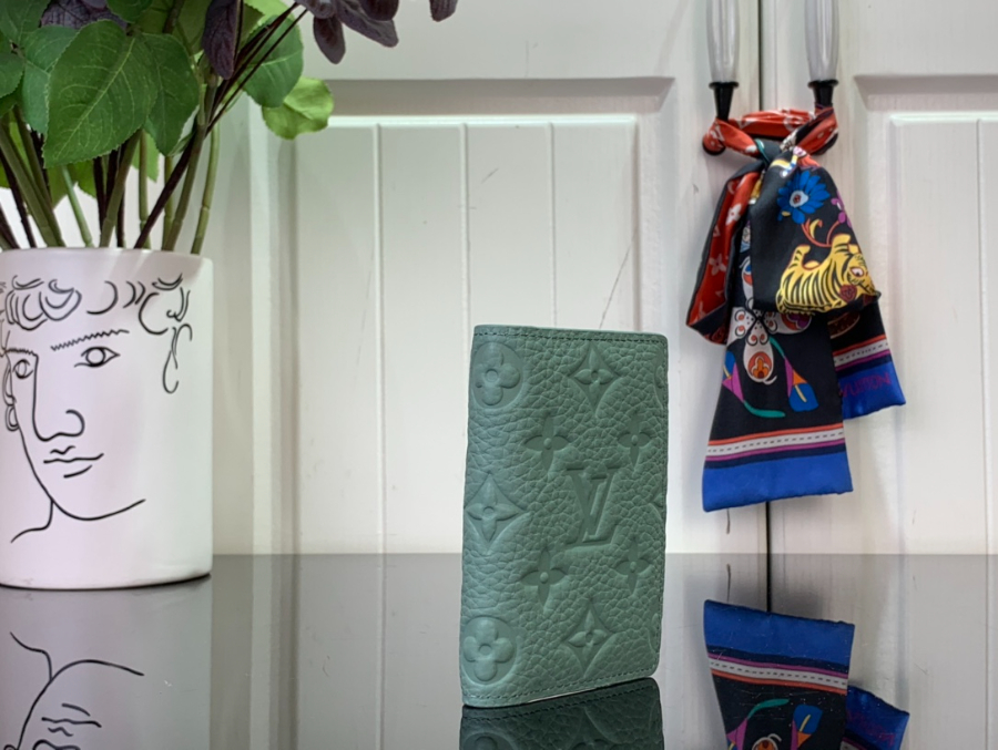 루이비통 오거나이저 카드지갑 M13973 7.511.11cm 그린5.jpg