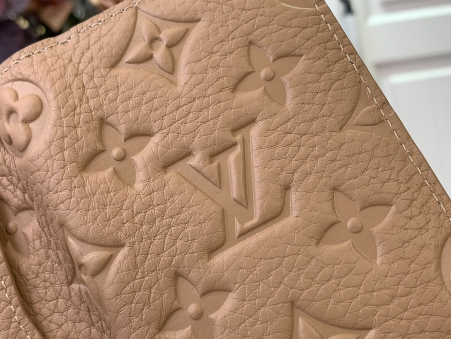 루이비통 오거나이저 카드지갑 M13974 7.511.11cm 다크 베이지7.jpg