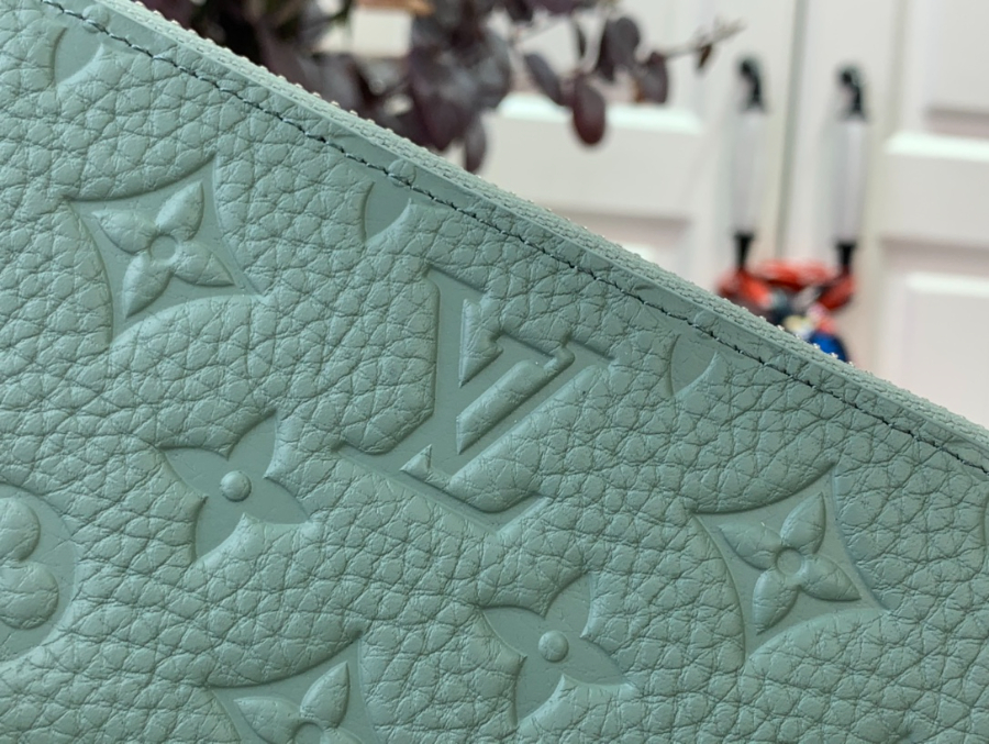 루이비통 토뤼옹 모노그램 지피 장지갑 M14142 2092cm 그린6.jpg